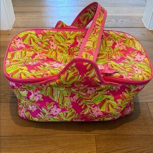 Lilly Pulitzer Insulated Picnic/Party Cooler Tote in Jungle Tumble